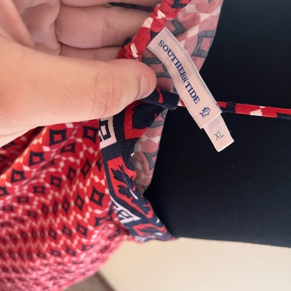 The actual cutest top. Size XL - Picture 3 of 3